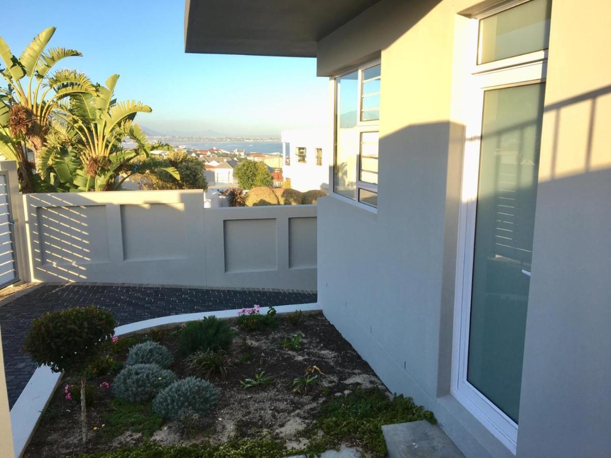 Vermont Hermanus - Views, Sunny, Right On The Sea 外观 照片